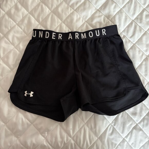 Under Armour Womens Size Small Black Elastic Waist Play Up Shorts Running Loose - Picture 1 of 7